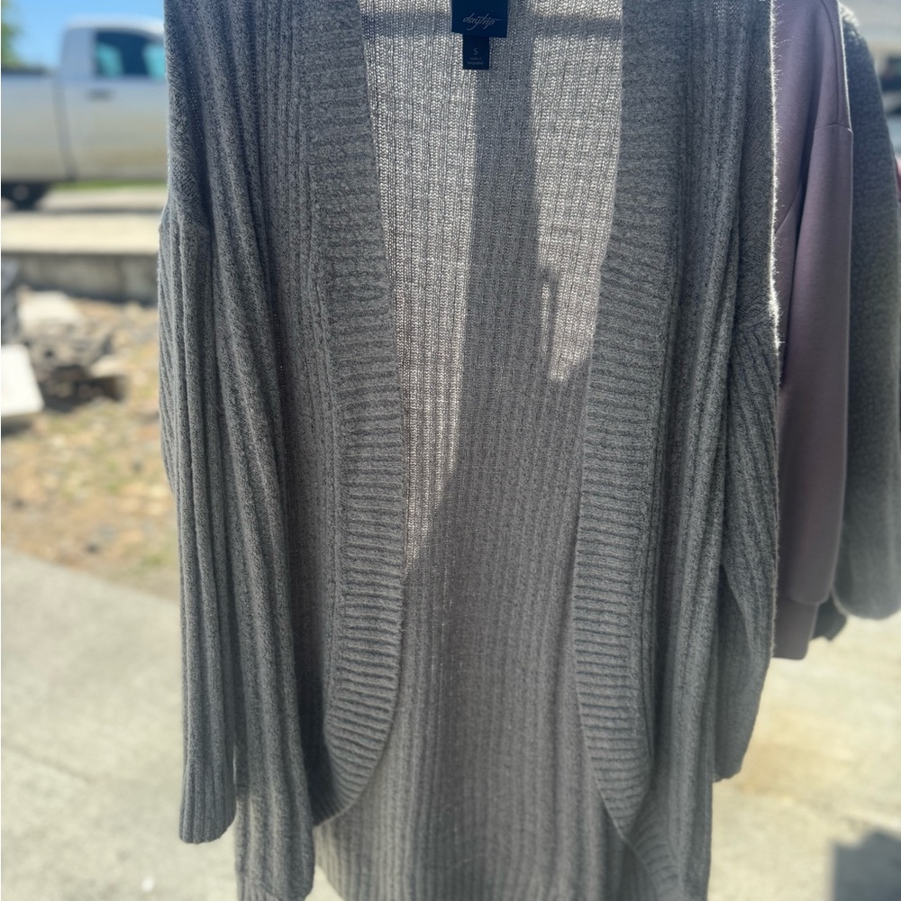 Daytrip Gray Cardigan Sweater with Ribbed Design